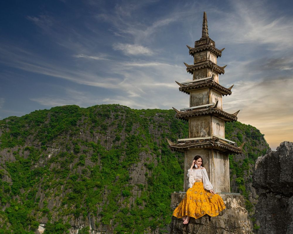 Ninh Binh & Cuc Phuong National Park