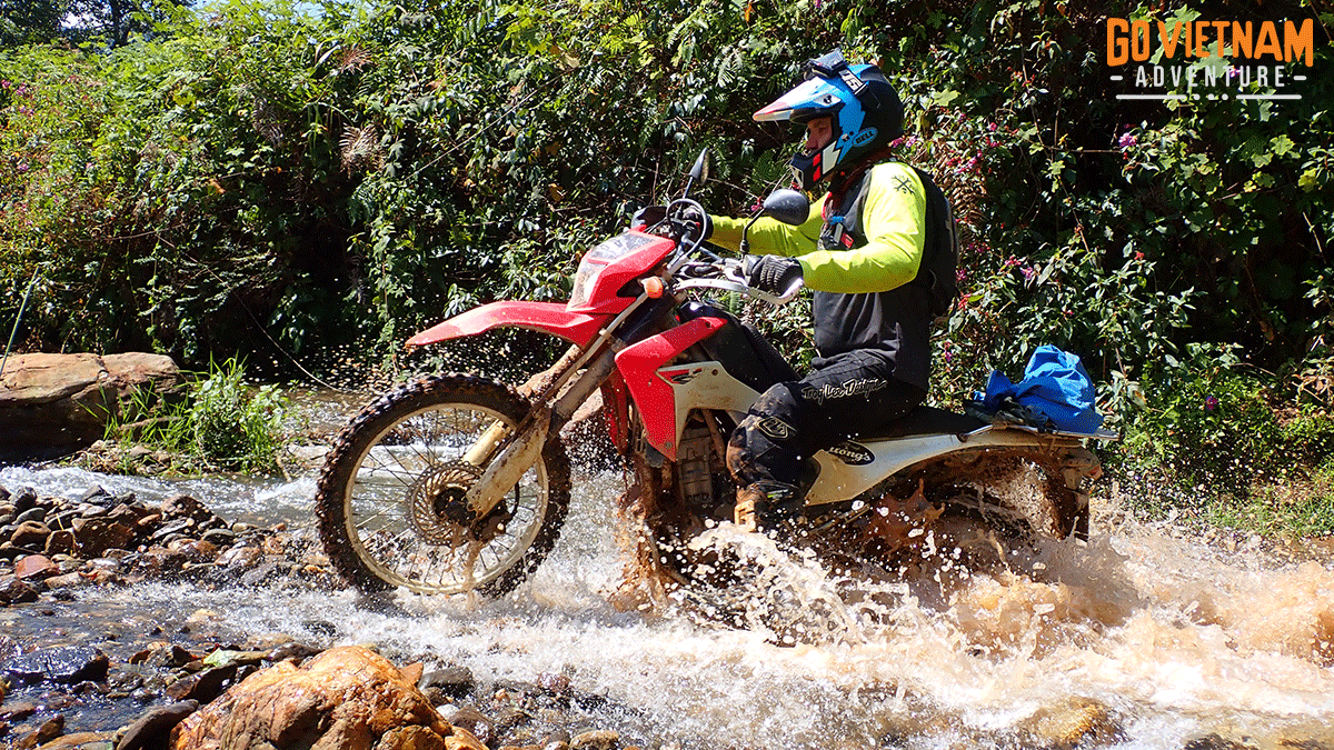 Ha Giang Far North Motorbike Tour – 9D 9N